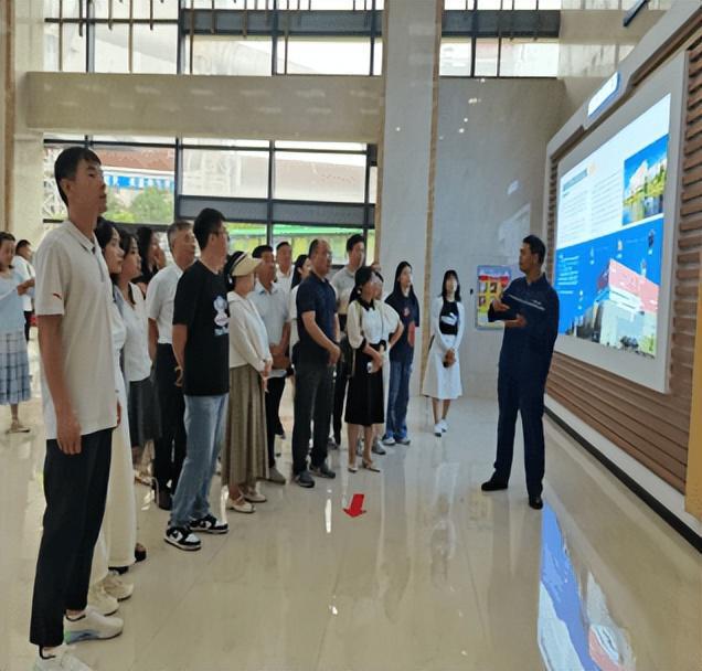 咸阳市生态环境局礼泉分局开展环保设施公众开放活动