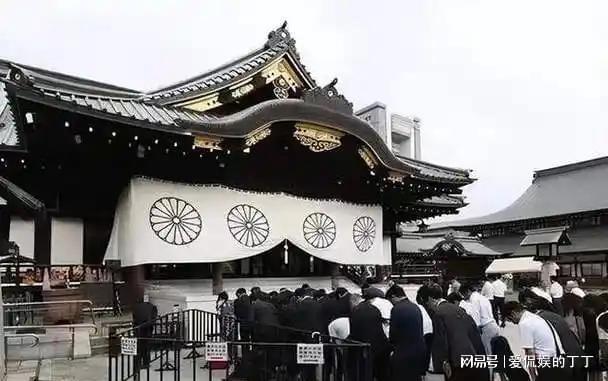13年前火烧“靖国神社”被人们捧为“英雄”的刘强现在如何了(图11)