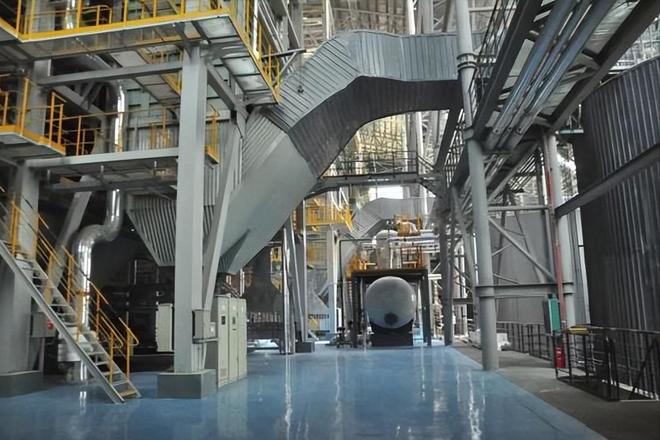 米乐M6：垃圾成宝贵资源？焚烧厂花钱买垃圾烧埋20年的都挖出来返工(图10)