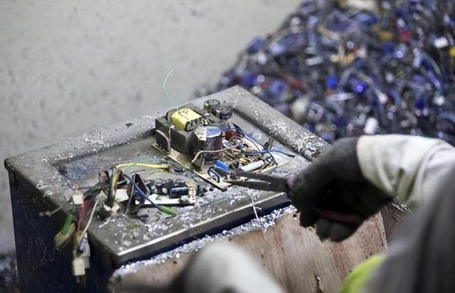 欧美年甩6200万吨45%曾涌入中国禁令之后洋垃圾都去哪了？(图4)