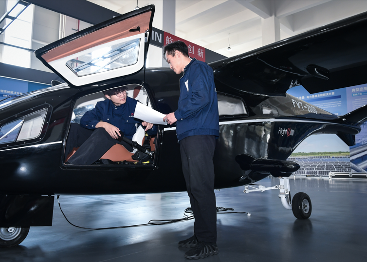 米乐M6：当“煤城”遇上无人机“飞天”赛道如何破局