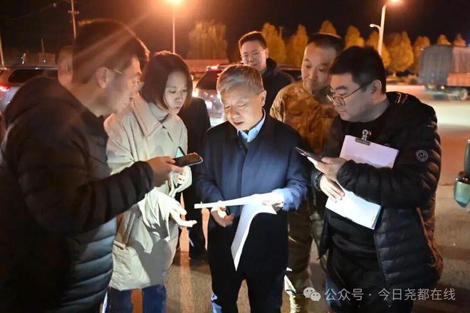 于乐以“四不两直”方式开展环保夜查工作