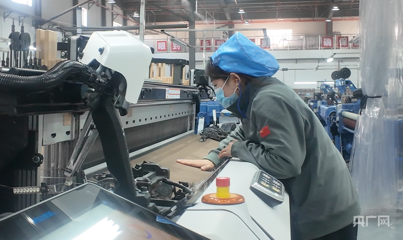 米乐M6：新春走基层榆林市榆阳：羊绒产业“链”出新图景